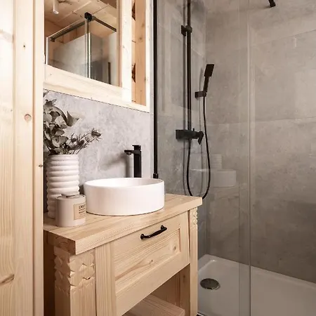 Osada Roztoki - Luxury Domek alpejski